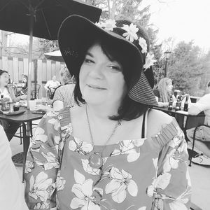 Meet your Posher, Tina